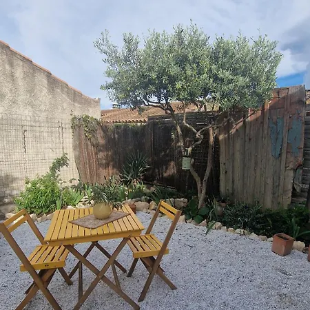 Apartment Parenthese Caumontoise . Caumont-sur-Durance
